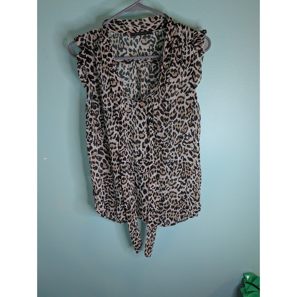 Suzy Shier Leopard Print Sleeveless Tie Front Ruffle Chiffon Blouse Tan Black‎